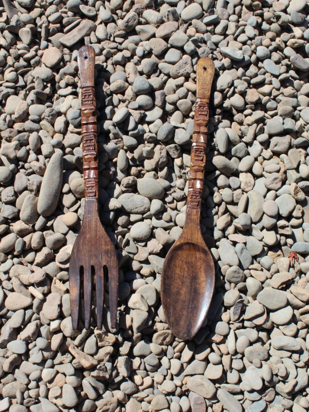 Vintage Carved Wooden Fork & Spoon – 26" Wall Décor Set